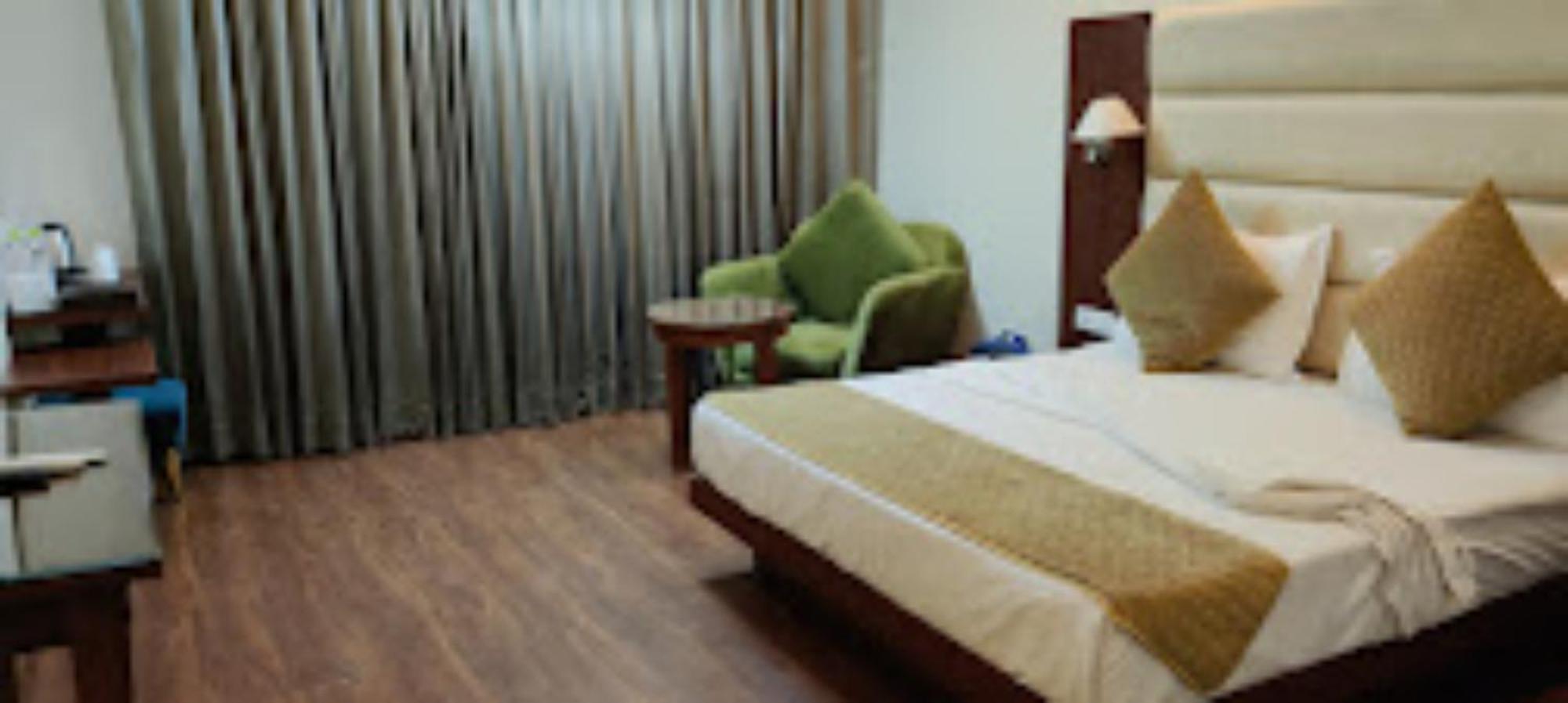 Hotel Punjab , Saharanpur Exterior foto
